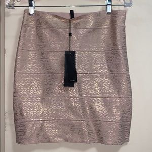 BCBGMAXAZRIA pencil skirt